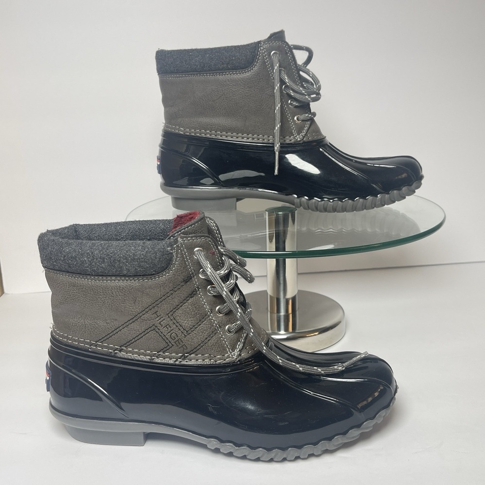 Tommy Hilfiger Women's Twhenree2 Tan Rain Snow Duck Boots Size 7M  Lined Boots